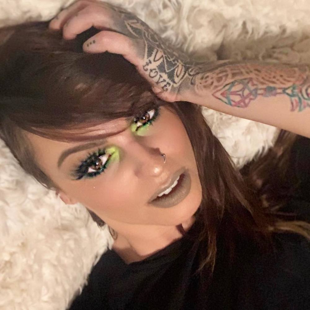 Meet your Posher, Christine